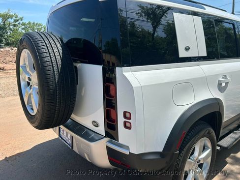 Used 2023 Land Rover Defender 110 SE AWD/4WD image 25