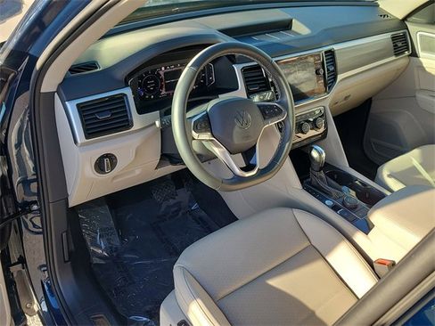 Used 2022 Volkswagen Atlas SEL image 22