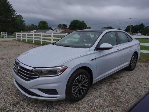 Used 2019 Volkswagen Jetta SEL FWD image 1