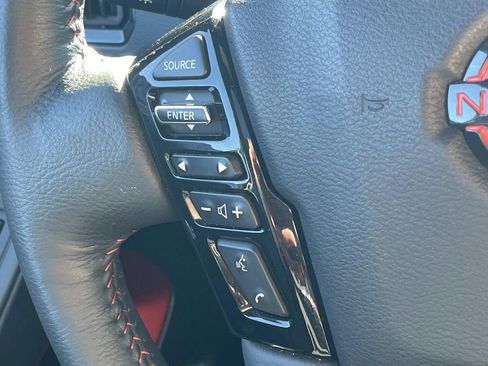 Used 2025 Nissan Frontier PRO-4X w/ Pro Premium Package image 30