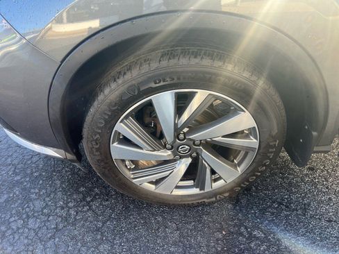Used 2019 Nissan Murano Platinum image 24