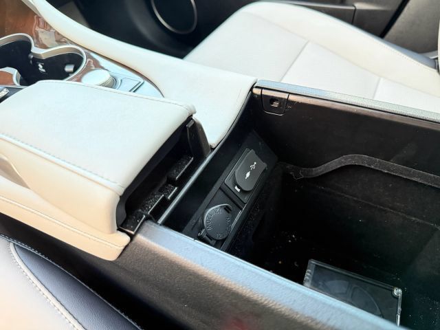 Used 2019 Lexus RX 350 AWD w/ Navigation Package image 44