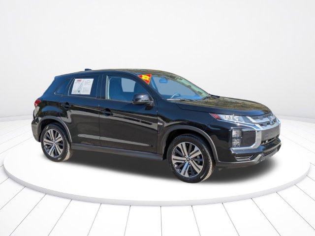 Used 2025 Mitsubishi Outlander Sport ES AWD/4WD image 2