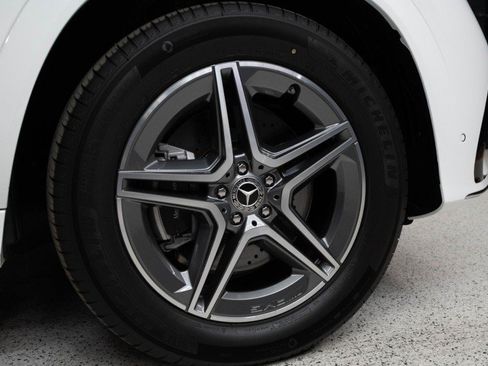 New 2026 Mercedes-Benz GLE 450 4MATIC image 11