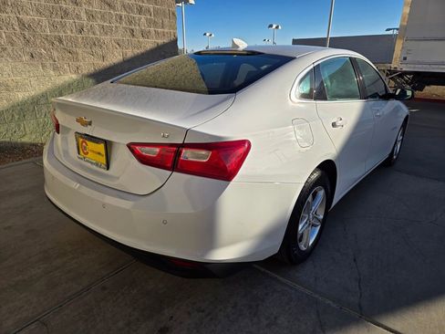 Used 2024 Chevrolet Malibu LT image 5