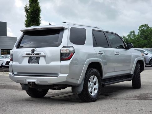 Used 2016 Toyota 4Runner SR5 Premium AWD/4WD image 29