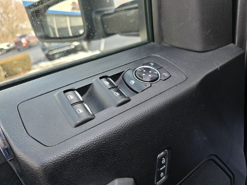 Used 2018 Ford F150 XLT w/ Equipment Group 302A Luxury image 15