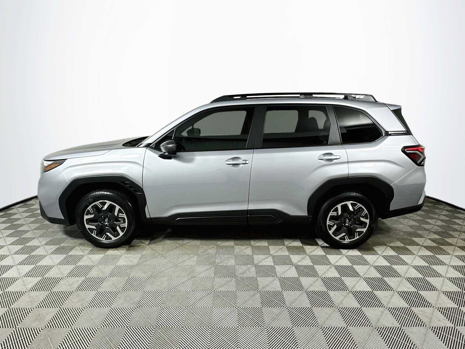 Certified 2026 Subaru Forester Premium AWD/4WD image 4