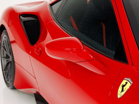 Used 2020 Ferrari 488 Pista Coupe image 65