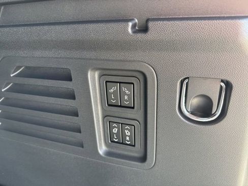 New 2026 Buick Enclave Avenir w/ Super Cruise Package image 15