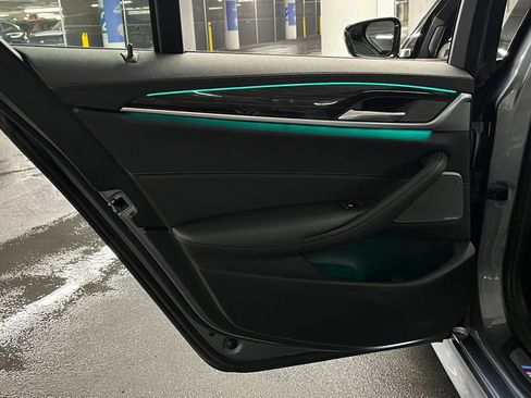 Used 2019 BMW M550i xDrive AWD/4WD image 21