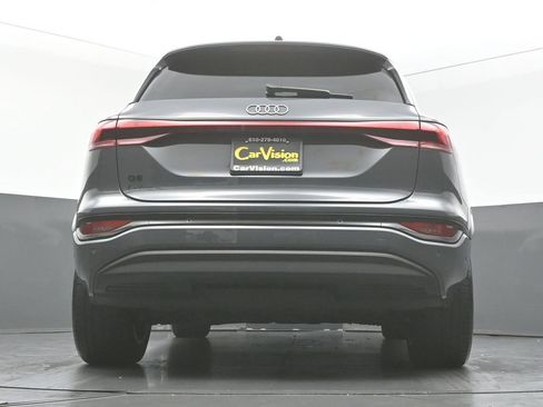 Used 2025 Audi Q6 e-tron Premium Plus w/ Premium Plus AWD/4WD image 46