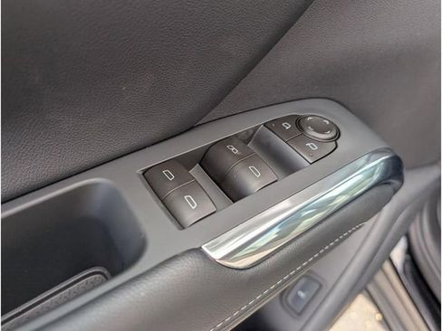 New 2026 Chevrolet Traverse LT w/ Driver Confidence Package image 15