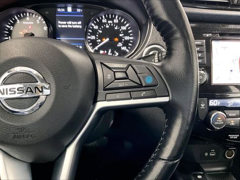 Certified 2022 Nissan Rogue Sport SL w/ Premium Package AWD/4WD image 24