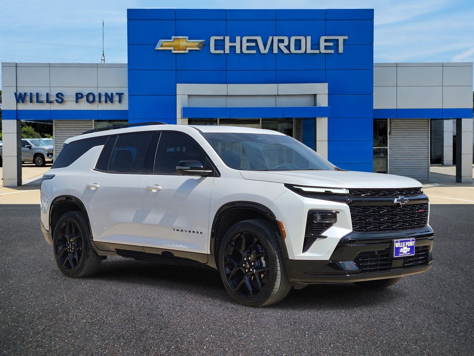 Used 2024 Chevrolet Traverse RS w/ LPO, Floor Liner Package FWD image 1