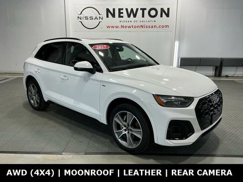 Used 2025 Audi Q5 2.0T Premium image 1