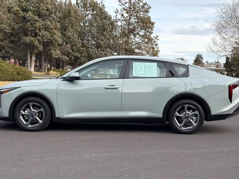 Used 2025 Kia K4 FWD image 7