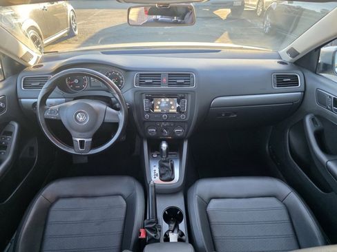 Used 2014 Volkswagen Jetta SEL image 19