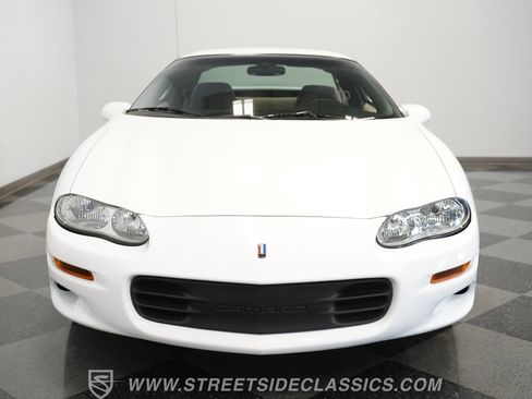 Used 2001 Chevrolet Camaro Z28 w/ Preferred Equipment Group image 5