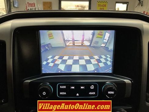 Used 2017 GMC Sierra 1500 SLE image 19