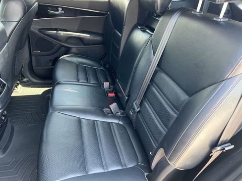 Used 2019 Kia Sorento EX w/ EX Touring Package FWD image 39
