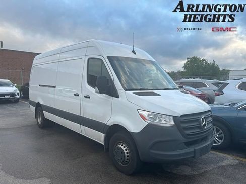 Used 2019 Mercedes-Benz Sprinter 170 Cargo image 1