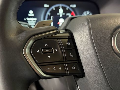 Used 2024 Lexus GX 550 AWD/4WD image 14
