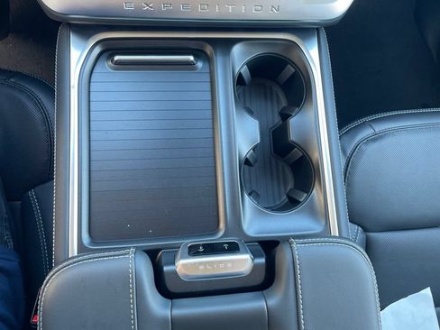 New 2027 Ford Expedition Max Platinum w/ Driver's Package AWD/4WD image 12
