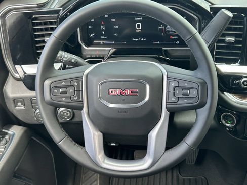 Used 2026 GMC Sierra 1500 Elevation AWD/4WD image 19