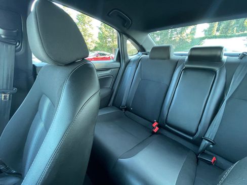 Used 2025 Honda Civic Sport image 37