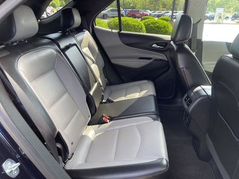 Used 2021 Chevrolet Equinox Premier FWD image 38