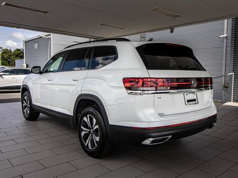 New 2026 Volkswagen Atlas SE FWD image 14