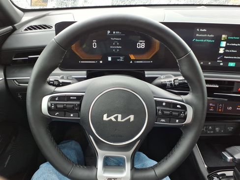 Used 2025 Kia K5 GT-Line w/ GT-Line Premium Package AWD/4WD image 22