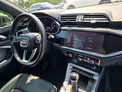 Used 2021 Audi Q3 2.0T Premium Plus w/ Premium Plus Package AWD/4WD image 35