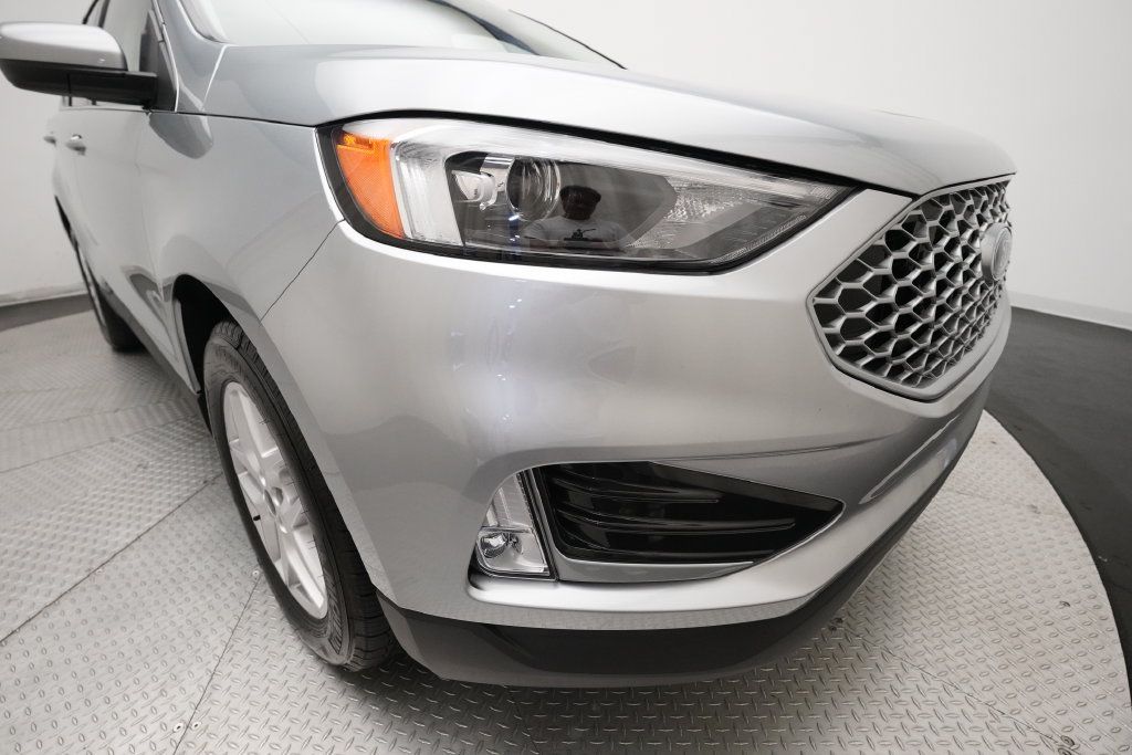 Used 2024 Ford Edge SEL w/ Convenience Package AWD/4WD image 25