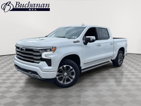 Used 2024 Chevrolet Silverado 1500 High Country w/ Technology Package AWD/4WD image 1