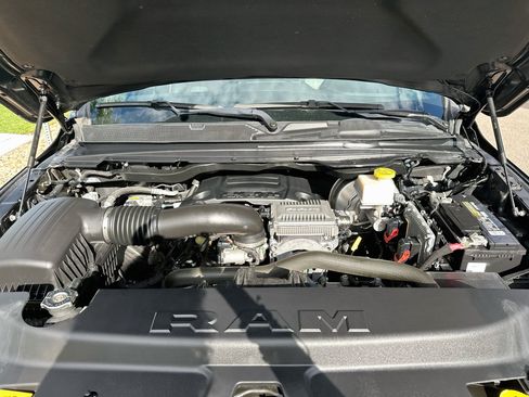 Used 2021 RAM 1500 Laramie AWD/4WD image 31