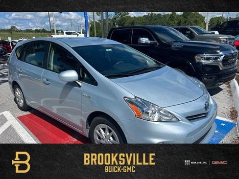 Used 2014 Toyota Prius V Three FWD image 1