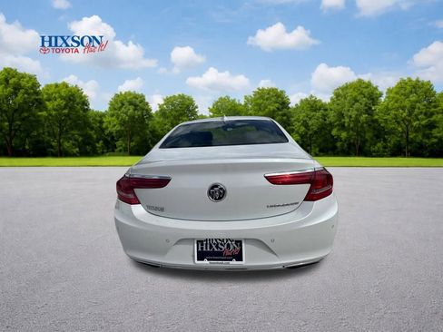 Used 2019 Buick LaCrosse Avenir image 8