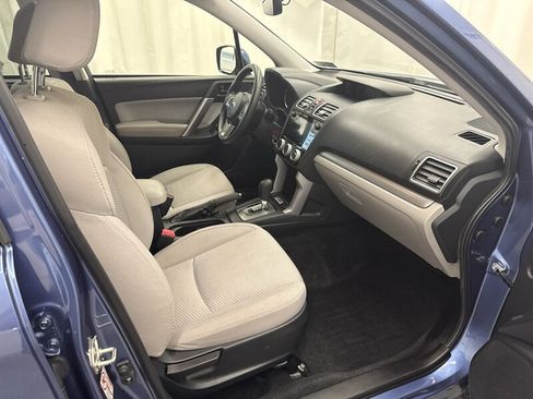 Used 2018 Subaru Forester 2.5i Premium w/ All-Weather Package AWD/4WD image 12