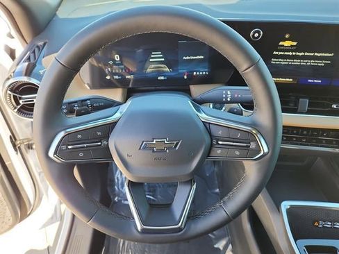 New 2026 Chevrolet Equinox ACTIV AWD/4WD image 13