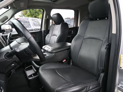 Used 2013 RAM 2500 Laramie w/ Convenience Group AWD/4WD image 20