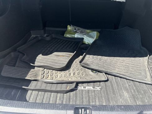 Used 2023 Toyota Camry LE image 29