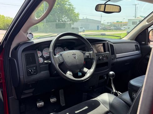 Used 2005 Dodge Ram 1500 Truck 2WD Regular Cab image 14