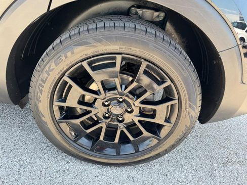 Used 2021 Kia Telluride SX w/ Nightfall Edition Package AWD/4WD image 7