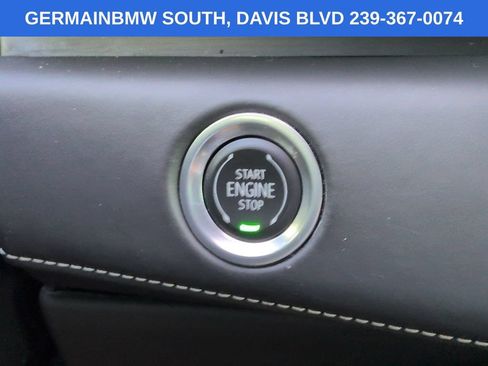Used 2022 Cadillac Escalade Sport Platinum AWD/4WD image 32