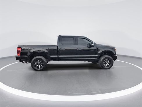Used 2021 Ford F250 Lariat image 9