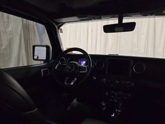 Used 2019 Jeep Wrangler Unlimited Sahara w/ Uconnect 4C Nav & Sound Group AWD/4WD image 35