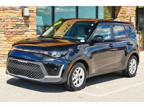 Used 2025 Kia Soul LX w/ LX Technology Package image 7
