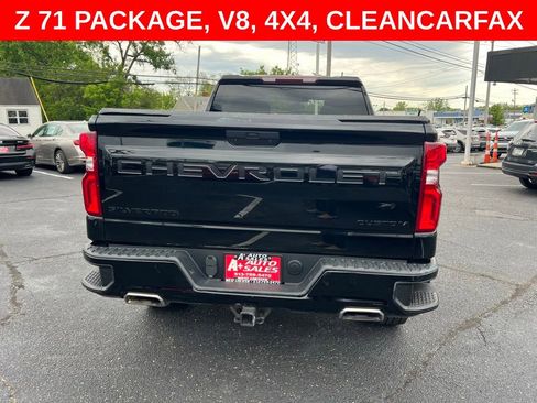 Used 2021 Chevrolet Silverado 1500 Custom Trail Boss w/ LPO, Dark Essentials Package AWD/4WD image 7